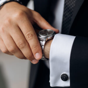 ساعة كلاسيكية